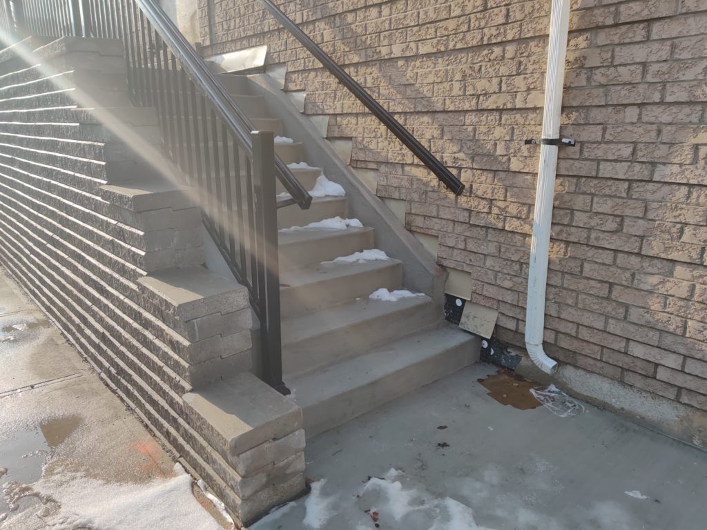 RETAINING WALL & STAIR - 23 OBSERVATORY LANE